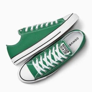 Converse chuck Taylors